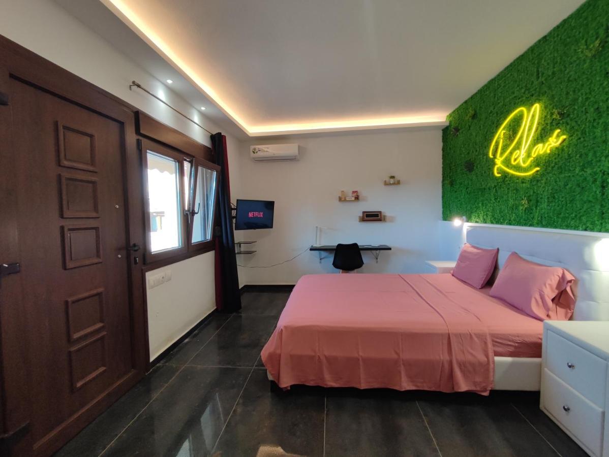Theasis 4 Luxury Studio With Sea View Néos Marmarás Exterior foto
